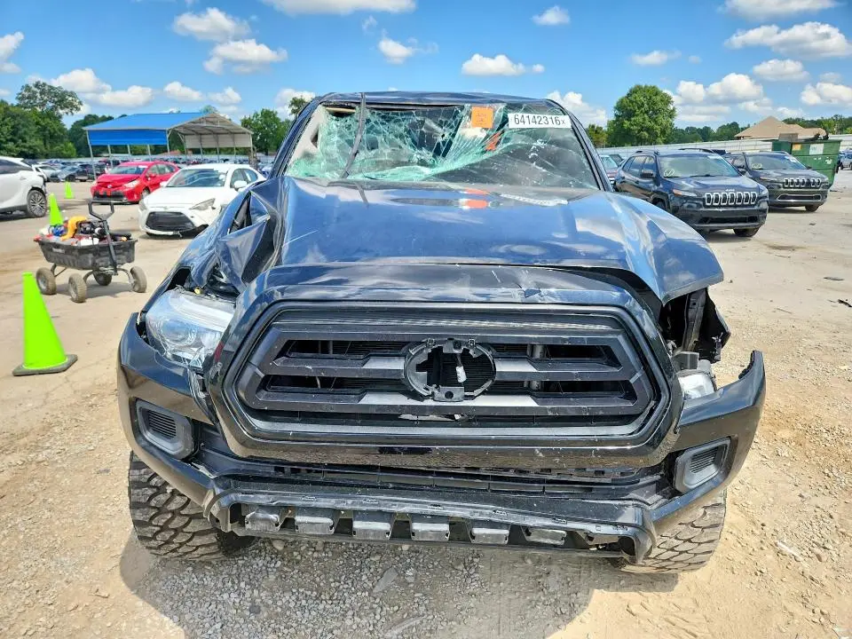 2023 TOYOTA TACOMA SR V6  