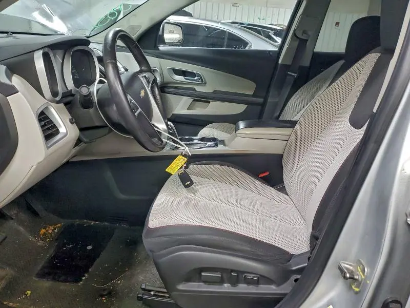 2011 CHEVROLET EQUINOX LT  