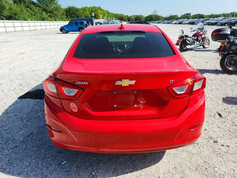 2018 CHEVROLET CRUZE LT  