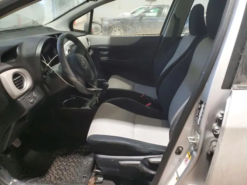 2013 TOYOTA YARIS   