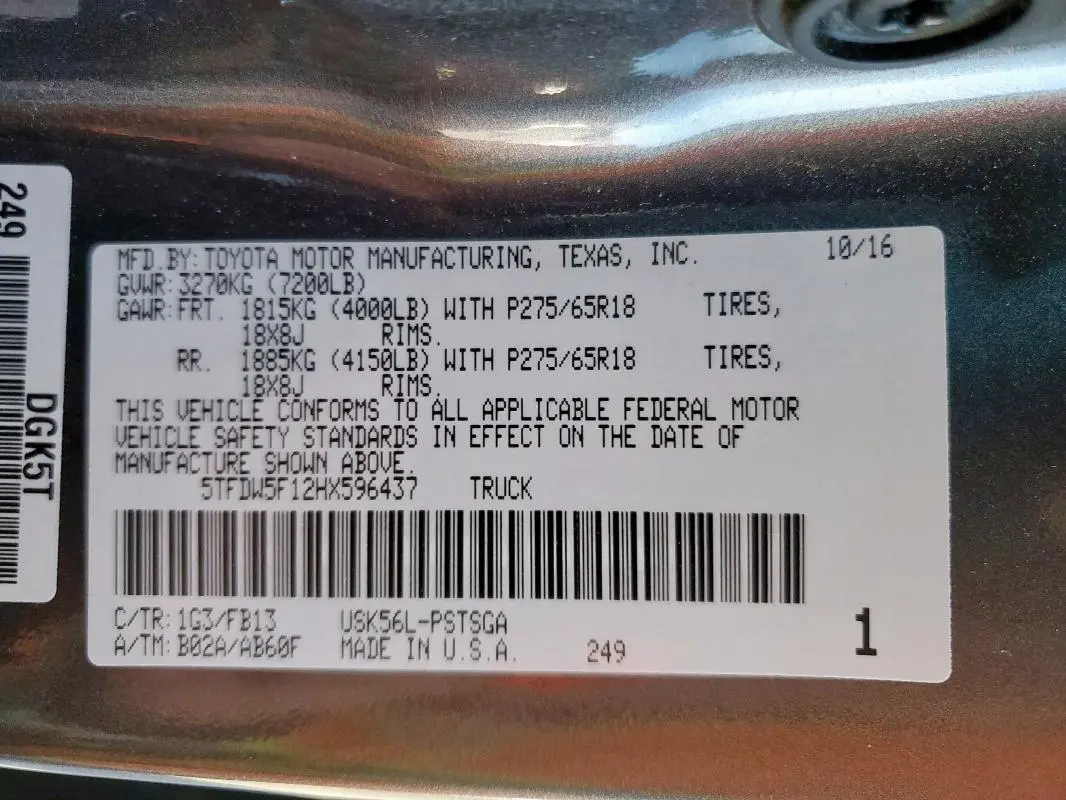 2017 TOYOTA TUNDRA CREWMAX SR5  