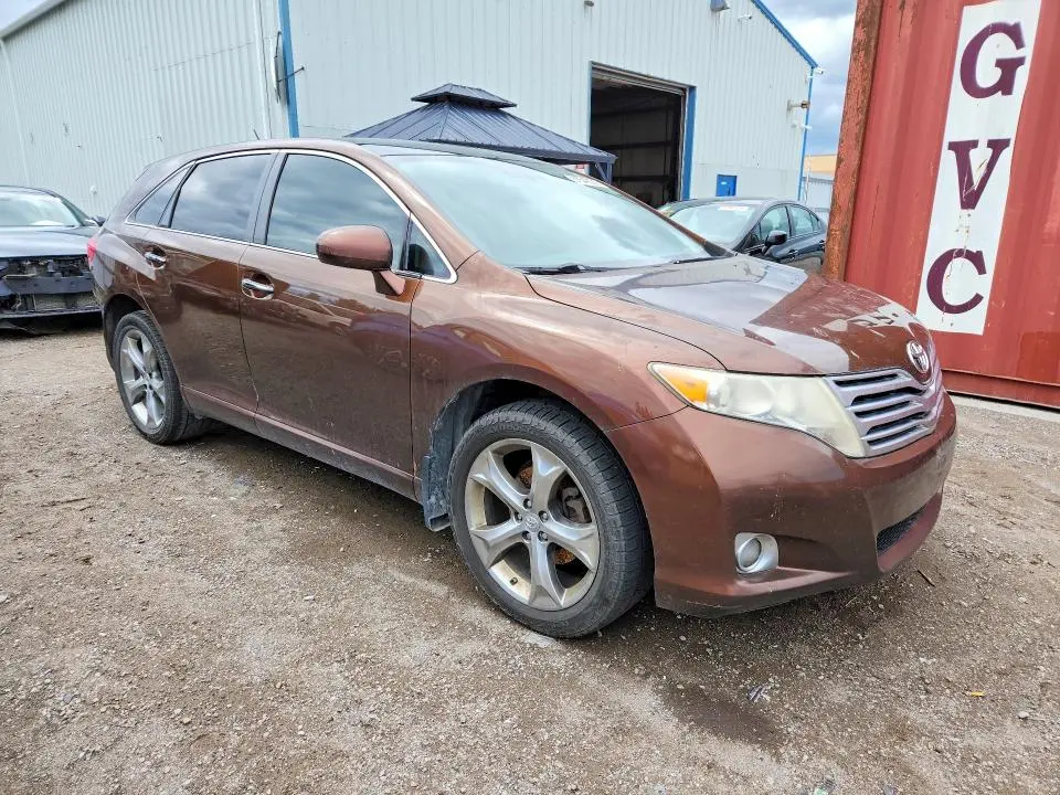 2010 TOYOTA VENZA AWD V6  