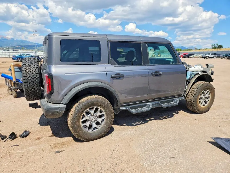 2023 FORD BRONCO BASE  