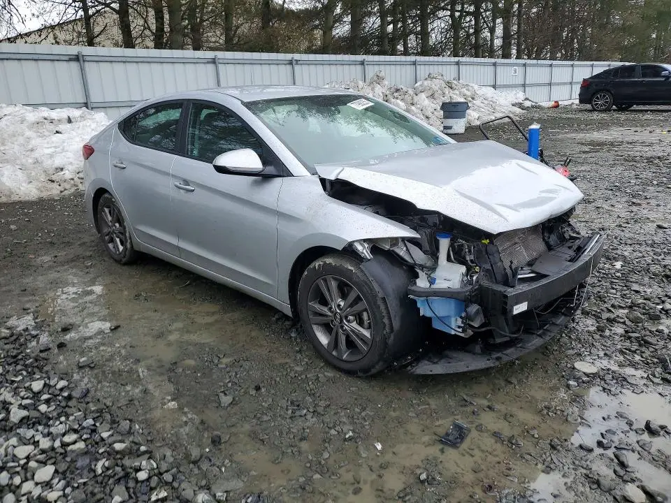 2018 HYUNDAI ELANTRA SEL  