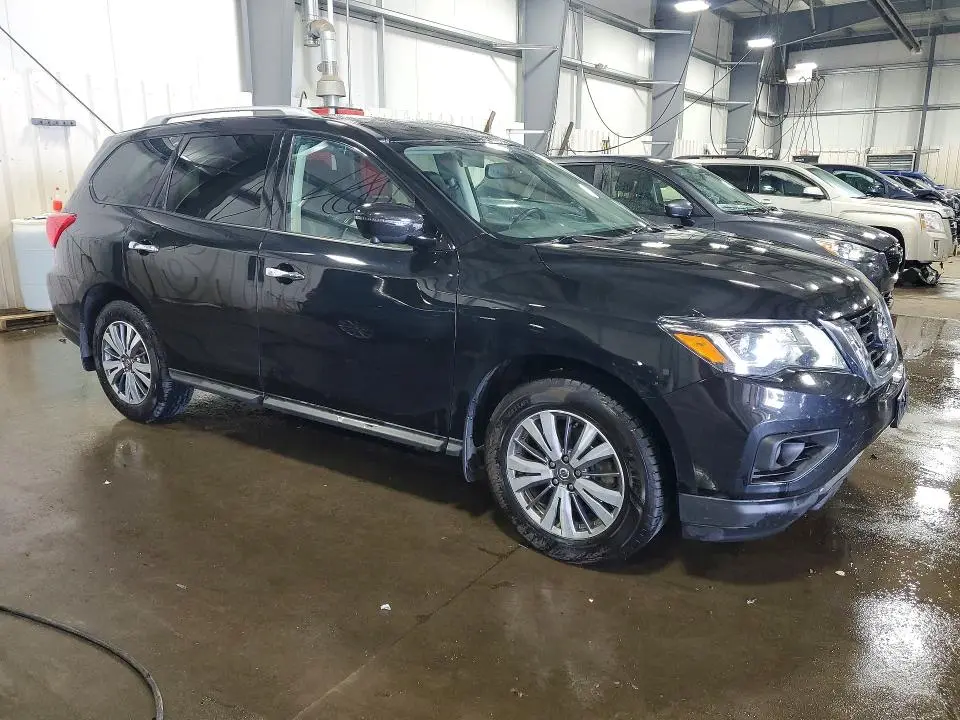 2020 NISSAN PATHFINDER SL  