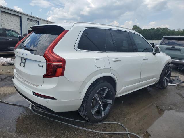 2017 VOLVO XC90 T6