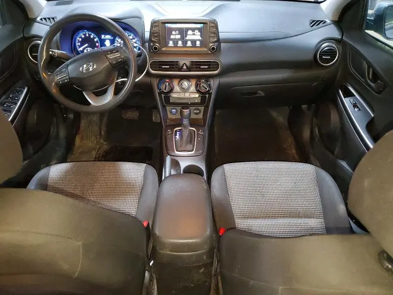 2020 HYUNDAI KONA SE  
