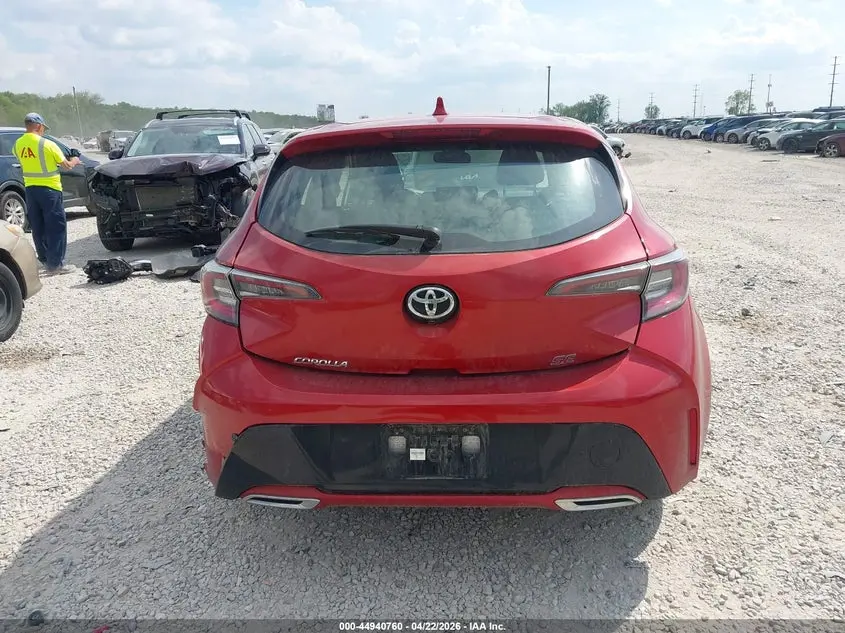 2019 TOYOTA COROLLA SE