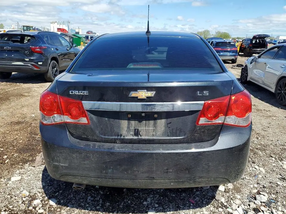 2012 CHEVROLET CRUZE LS  