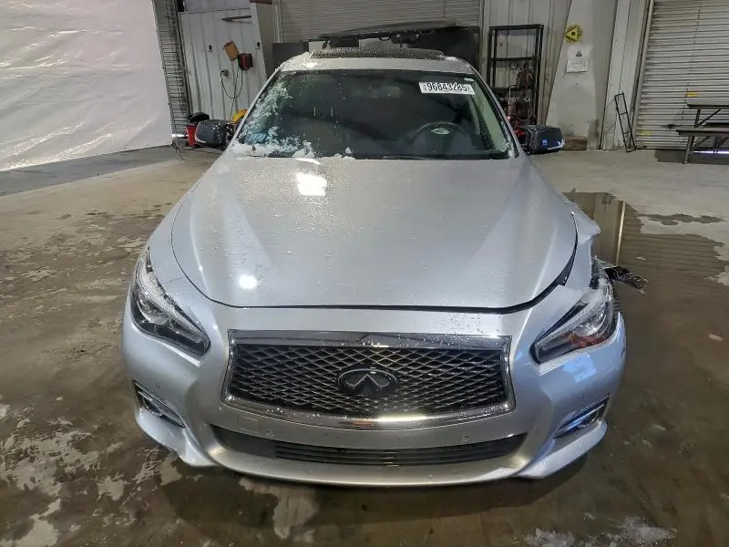 2017 INFINITI Q50   