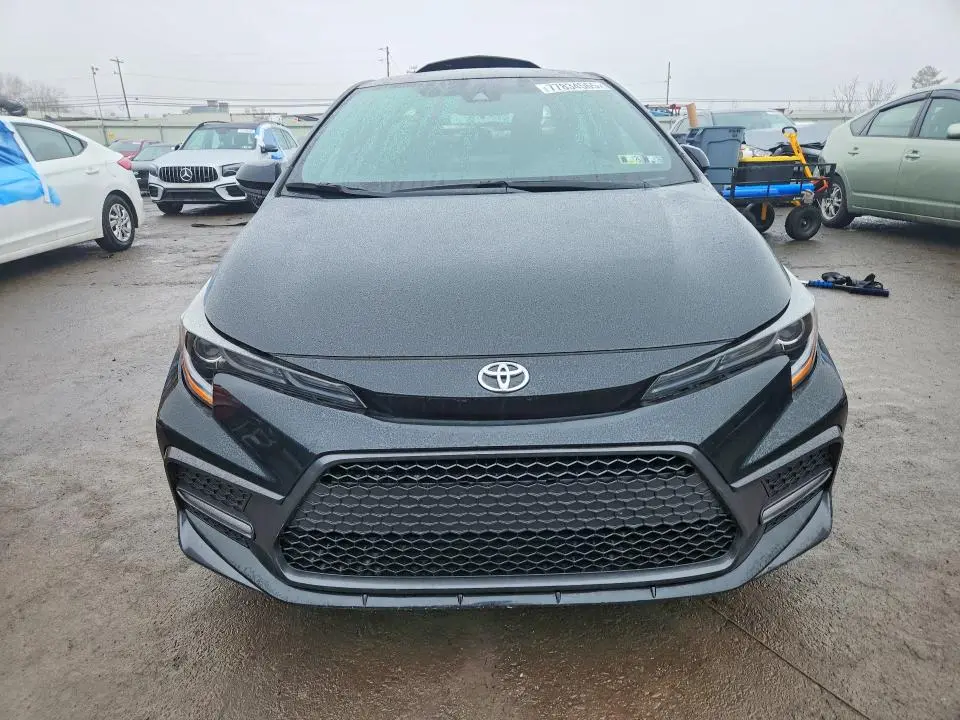 2022 TOYOTA COROLLA SE  