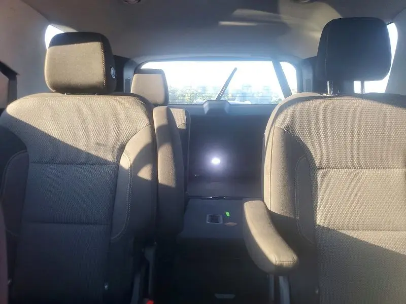 2018 CHEVROLET TRAVERSE LT  