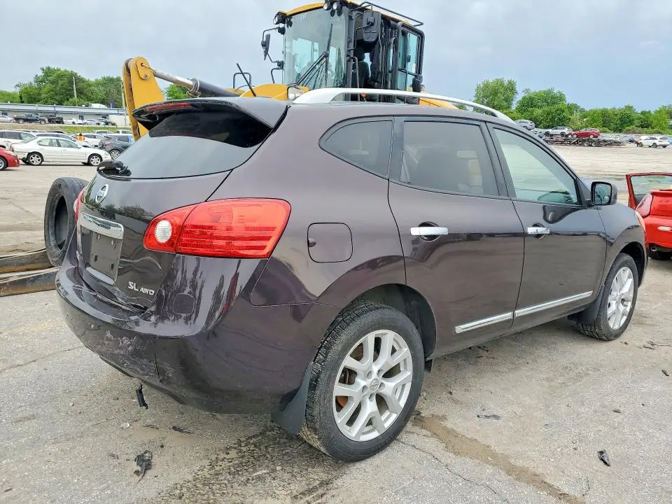 2011 NISSAN ROGUE S  
