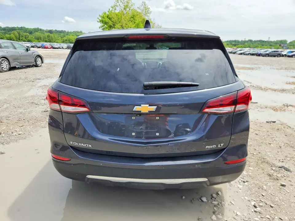 2022 CHEVROLET EQUINOX LT  
