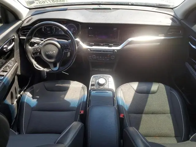 2022 KIA NIRO S  
