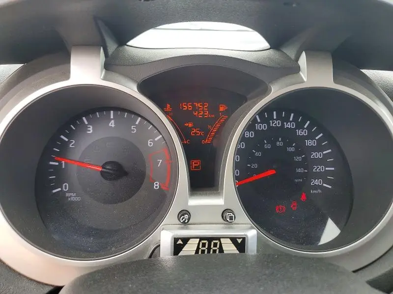 2015 NISSAN JUKE S  