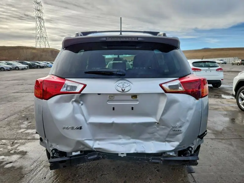 2014 TOYOTA RAV4 XLE  