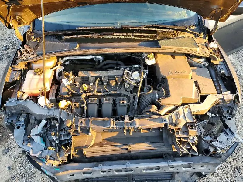 2018 FORD FOCUS SE  