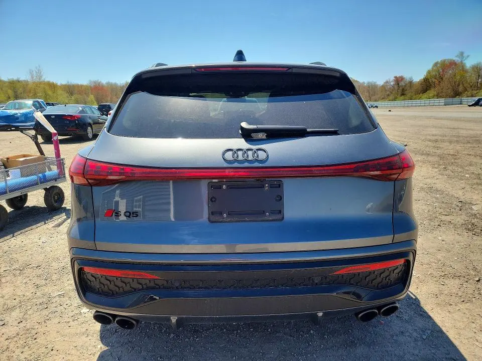 2025 AUDI SQ5 PREMIUM PLUS  