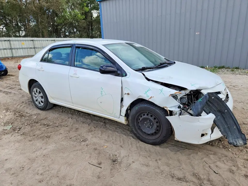 2011 TOYOTA COROLLA LE  