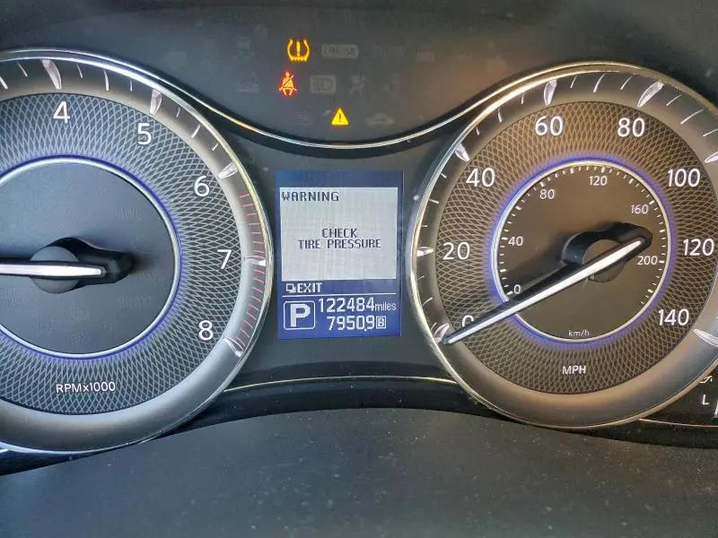 2017 INFINITI QX80 BASE  