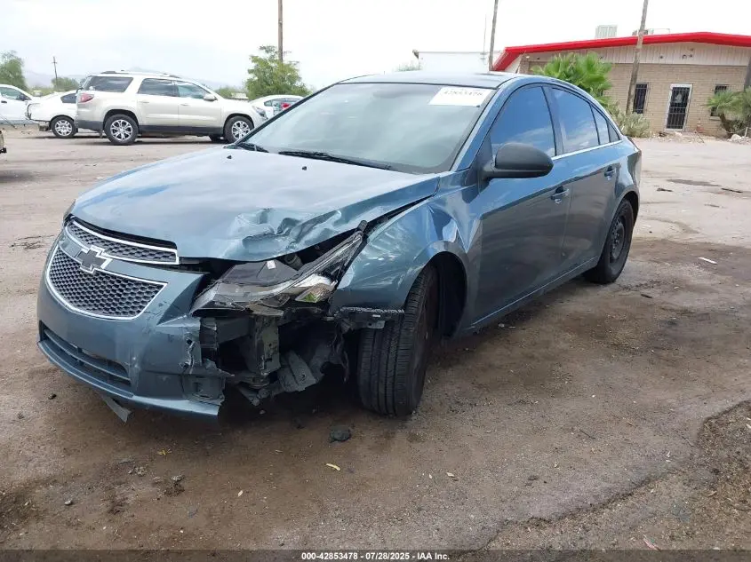 2012 CHEVROLET CRUZE LS