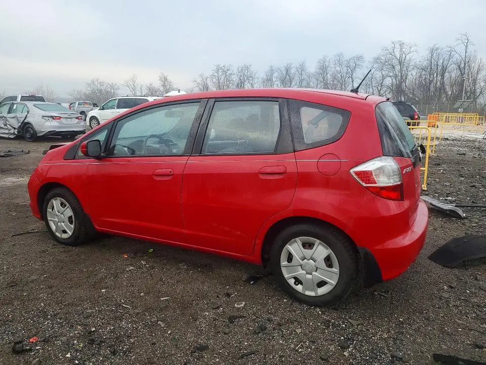 2013 HONDA FIT   