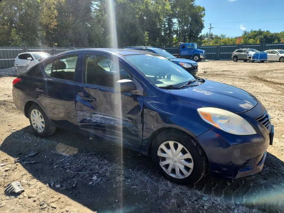 2012 NISSAN VERSA 1.6 S  