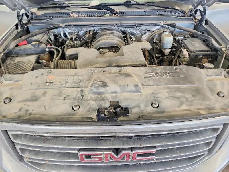 2016 GMC YUKON SLE  