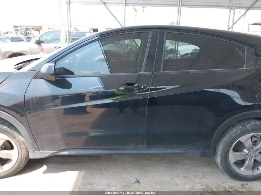 2020 HONDA HR-V AWD LX