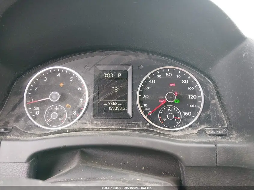 2011 VOLKSWAGEN TIGUAN S