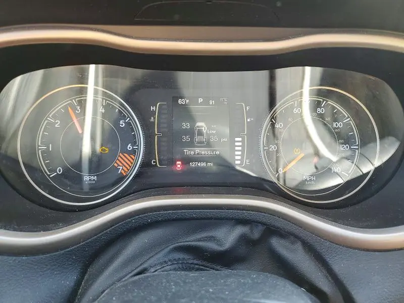 2015 JEEP CHEROKEE SPORT  