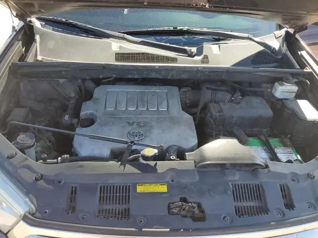 2011 TOYOTA HIGHLANDER BASE  