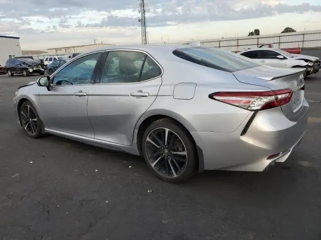 2018 TOYOTA CAMRY XSE  