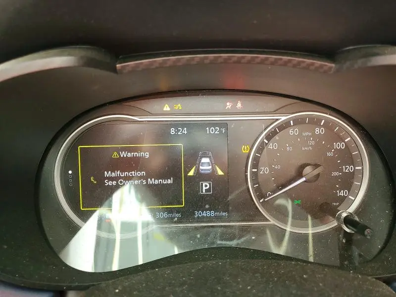 2024 NISSAN VERSA SV  