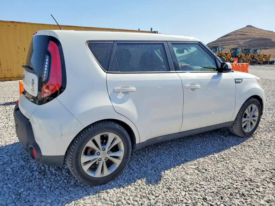 2015 KIA SOUL +  
