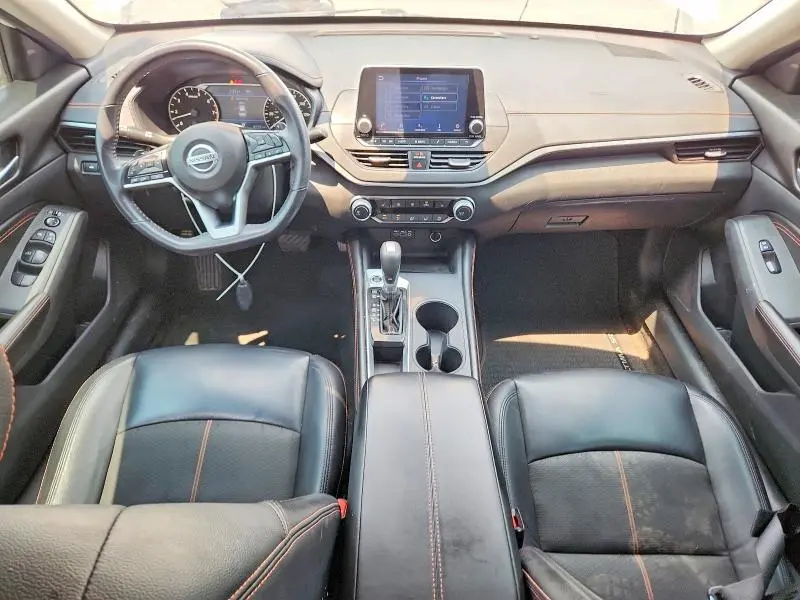 2021 NISSAN ALTIMA SR  