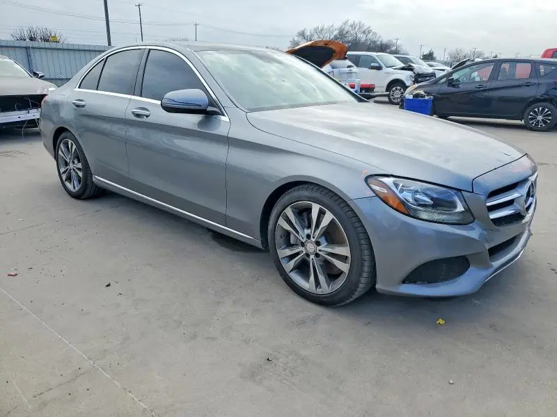 2016 MERCEDES-BENZ C 300  