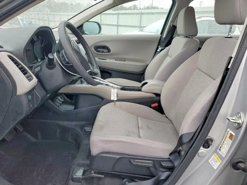 2016 HONDA HR-V LX  