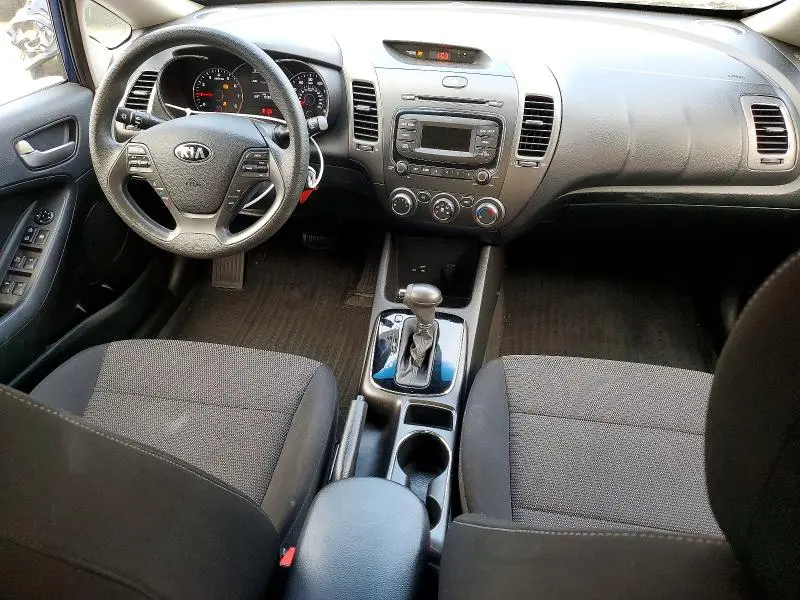 2018 KIA FORTE LX  
