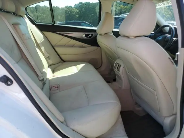 2015 INFINITI Q50 BASE  