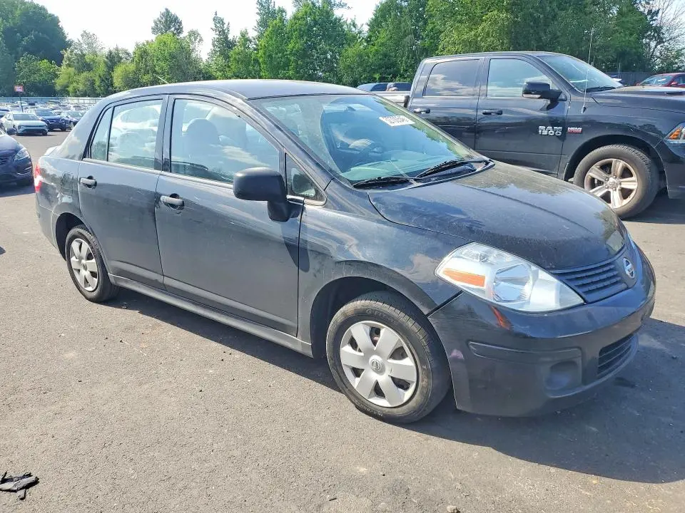 2011 NISSAN VERSA 1.6 BASE  