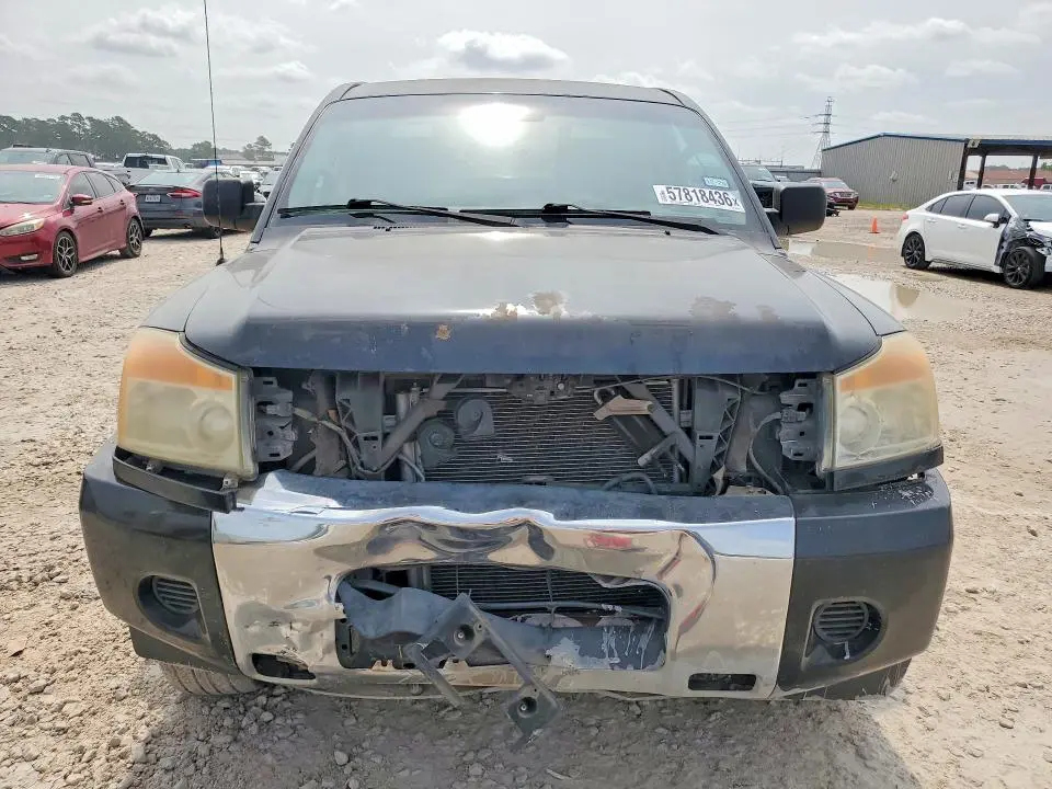 2013 NISSAN TITAN S  