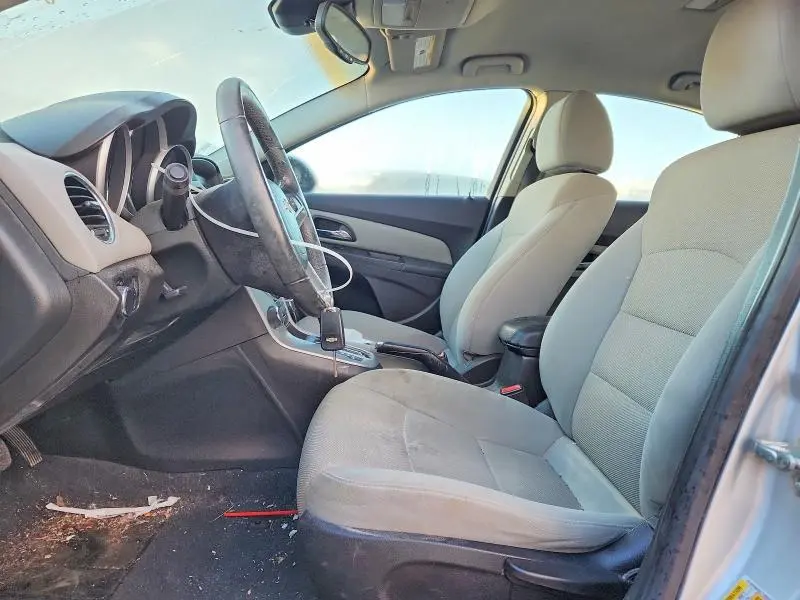 2012 CHEVROLET CRUZE LT  