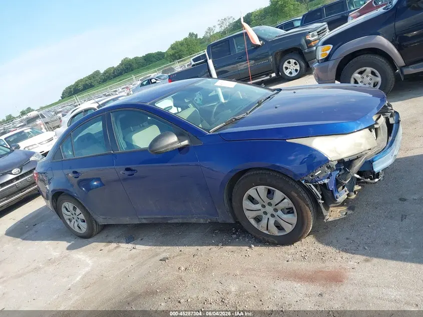 2013 CHEVROLET CRUZE LS AUTO