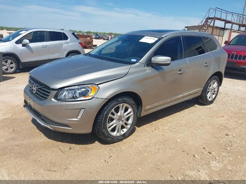 2016 VOLVO XC60 T5 DRIVE-E PLATINUM