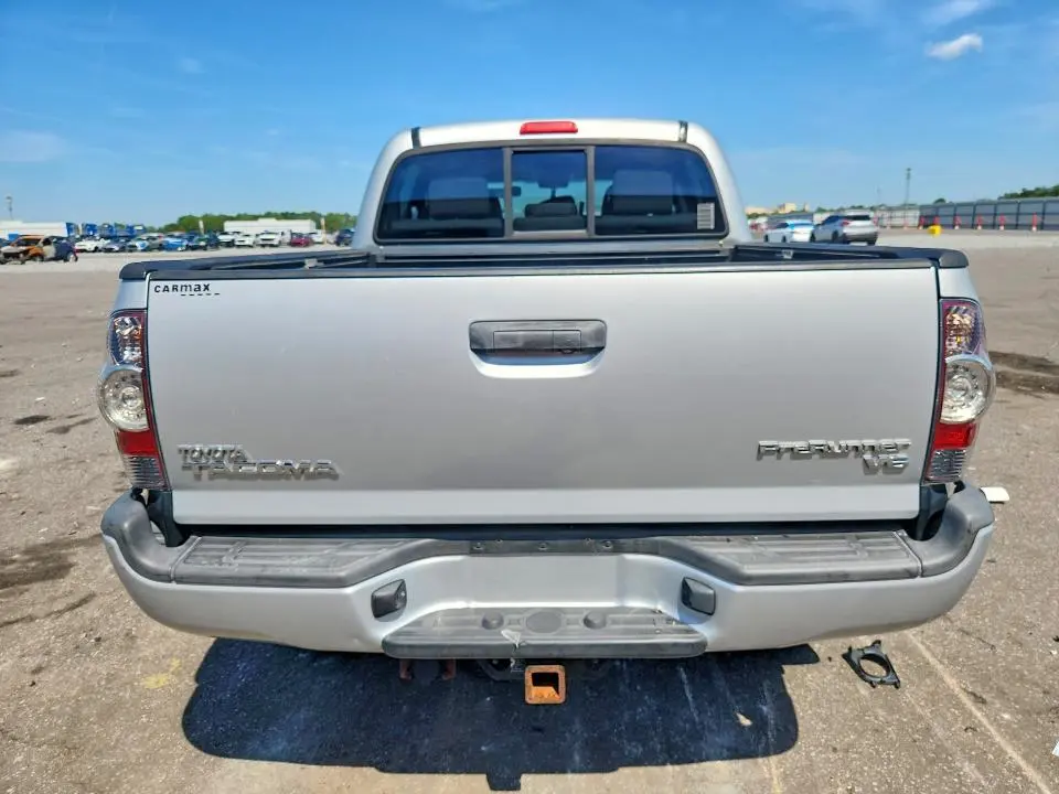2013 TOYOTA TACOMA DOUBLE CAB PRERUNNER  