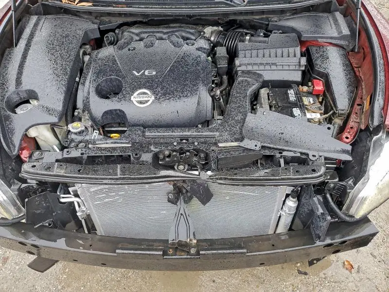 2011 NISSAN MAXIMA S  