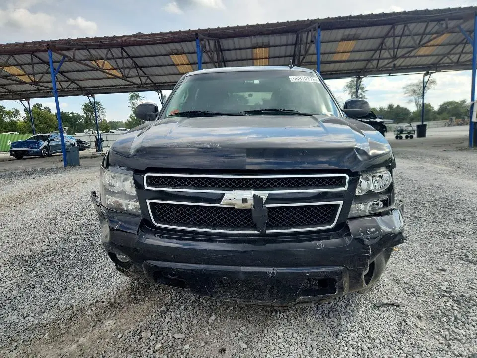 2012 CHEVROLET SUBURBAN K1500 LT  