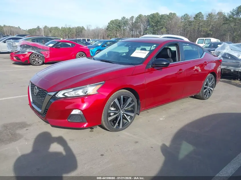 2020 NISSAN ALTIMA SR FWD